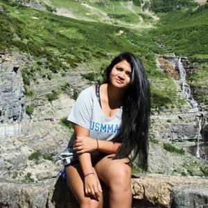 Meet your Posher, Ritika